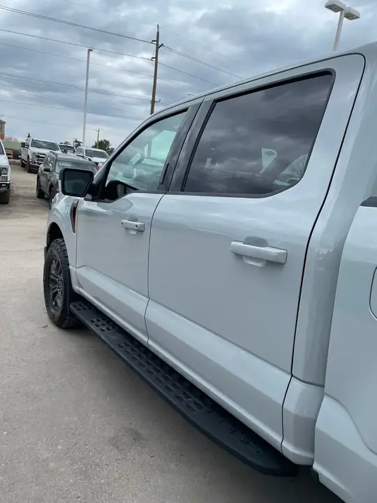Ford F-150 2023 photo 3