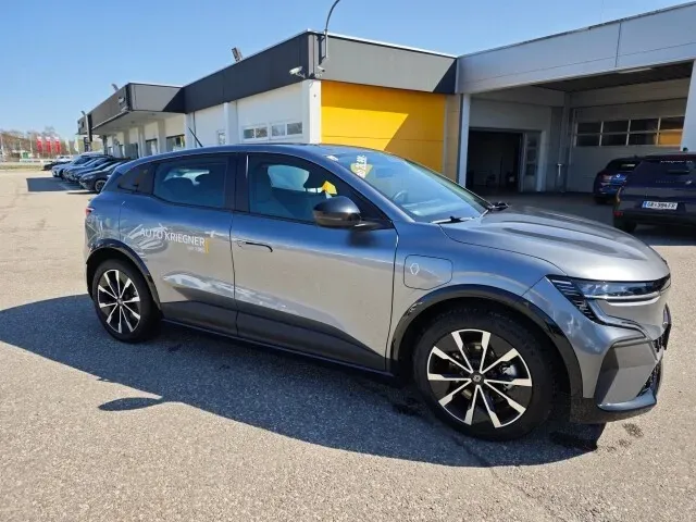 Renault Mégane 2024 photo 3