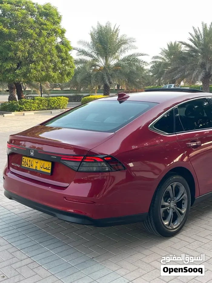Honda Accord 2023 photo 2
