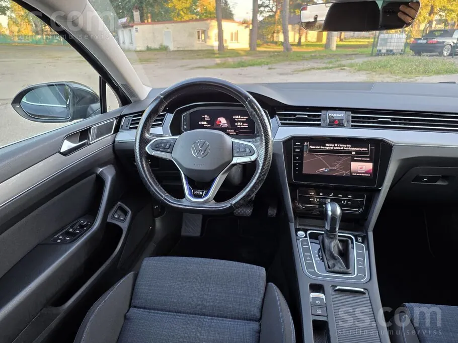 Volkswagen Passat 2021 photo 4