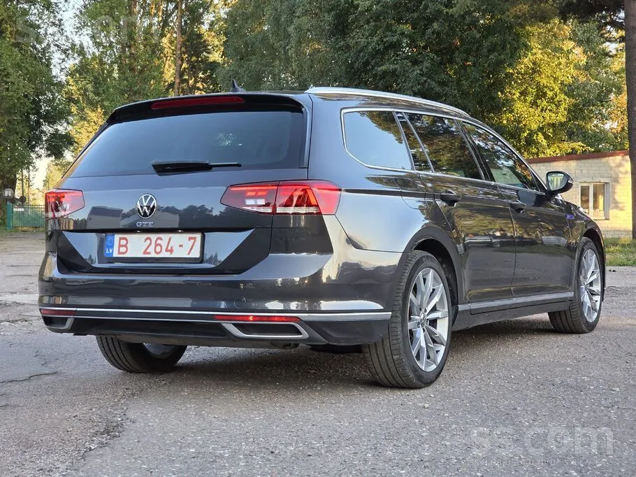Volkswagen Passat 2021 photo 3