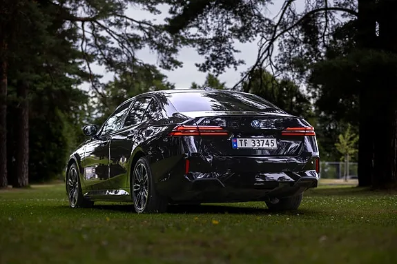 BMW I5 2024 photo 3