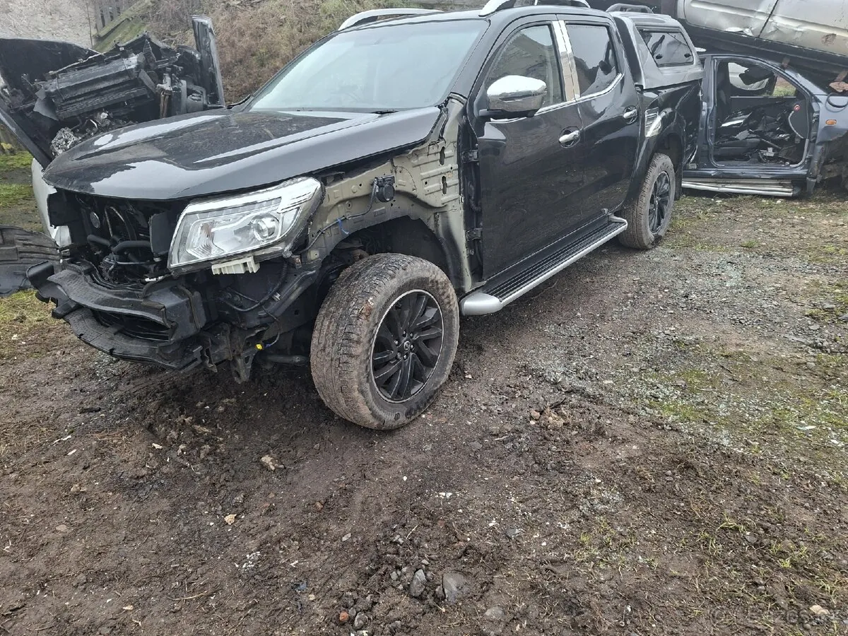 Nissan Navara D23 photo 4