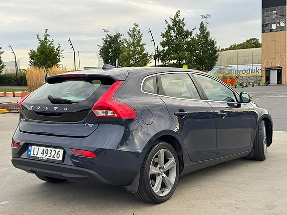 Volvo V40 2013 photo 3