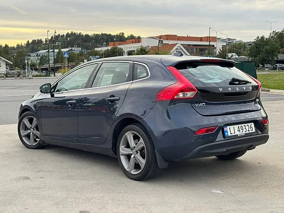 Volvo V40 2013 photo 4