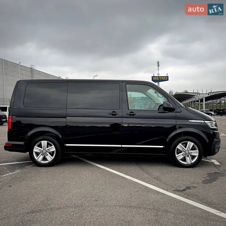 Volkswagen Multivan 2020 photo 2