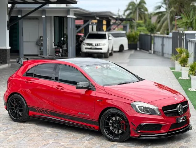 Mercedes-Benz A250