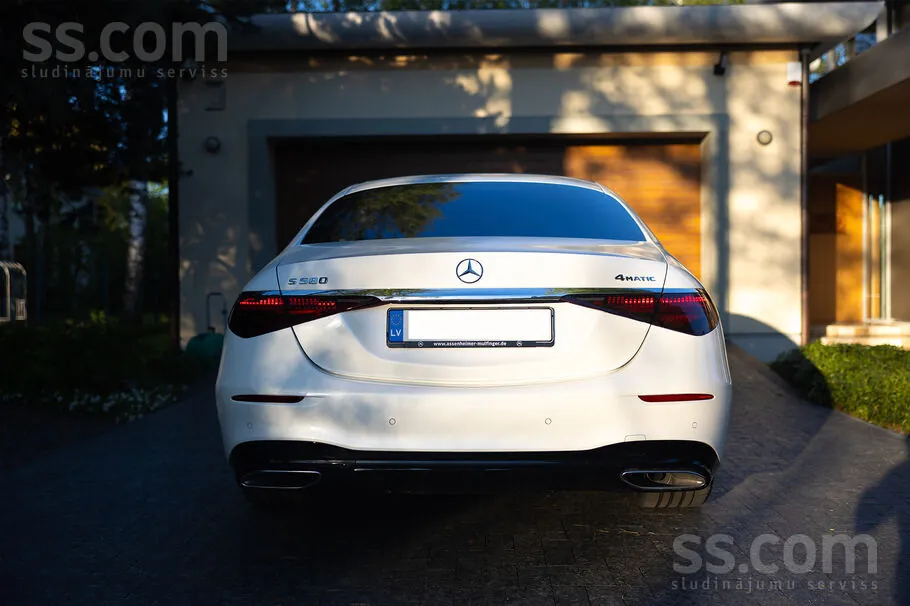 Mercedes-Benz S580 2022 photo 3