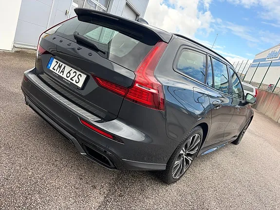 Volvo V60 2020 photo 3