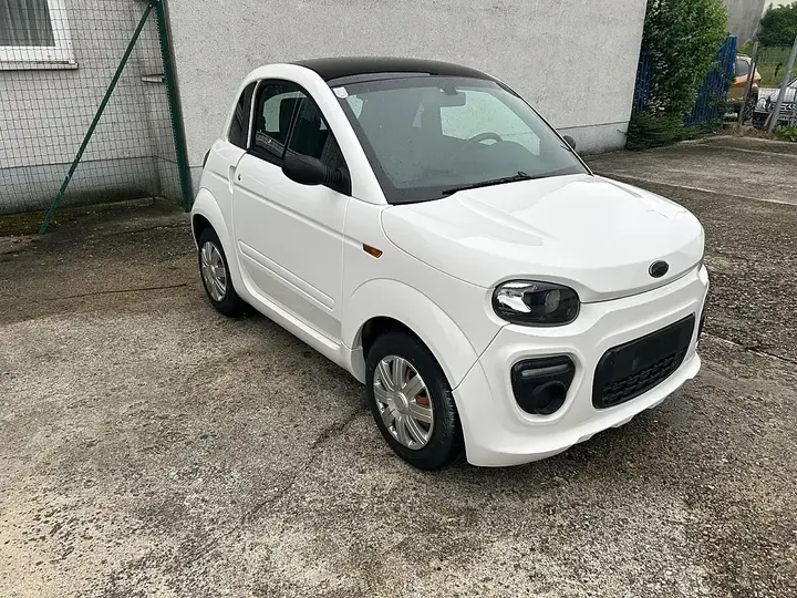 Microcar Due