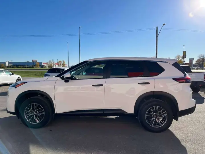 Nissan Rogue 2024 photo 5