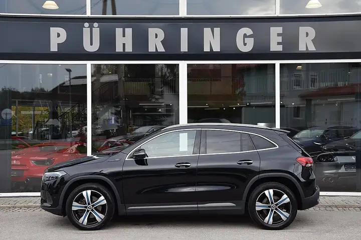 Mercedes-Benz Eqa