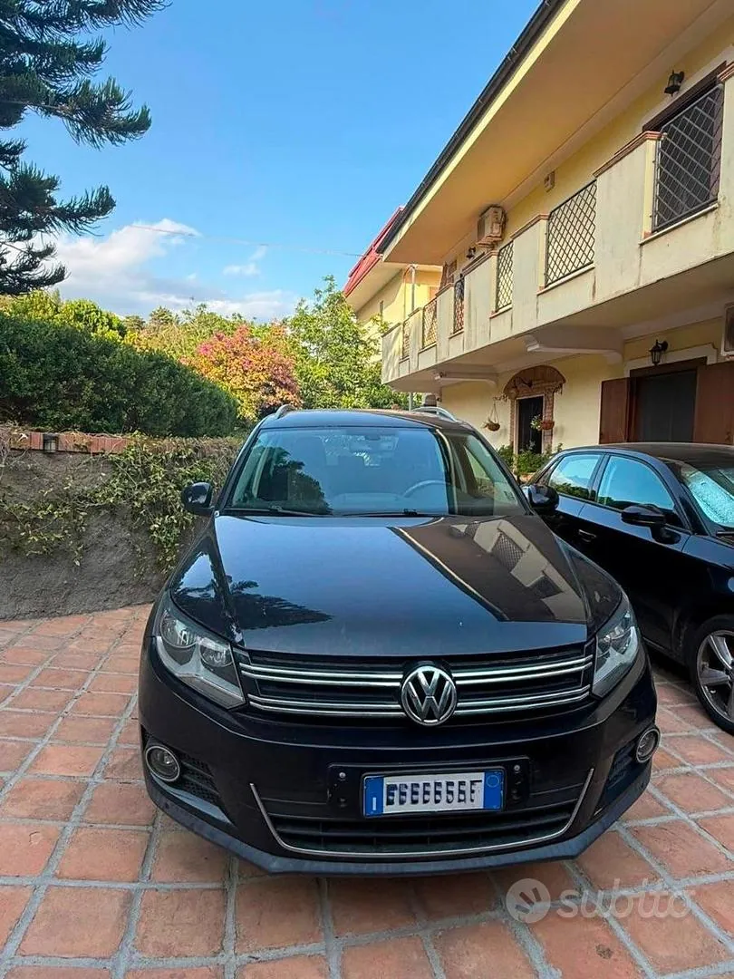 Volkswagen Tiguan 2011 photo 2