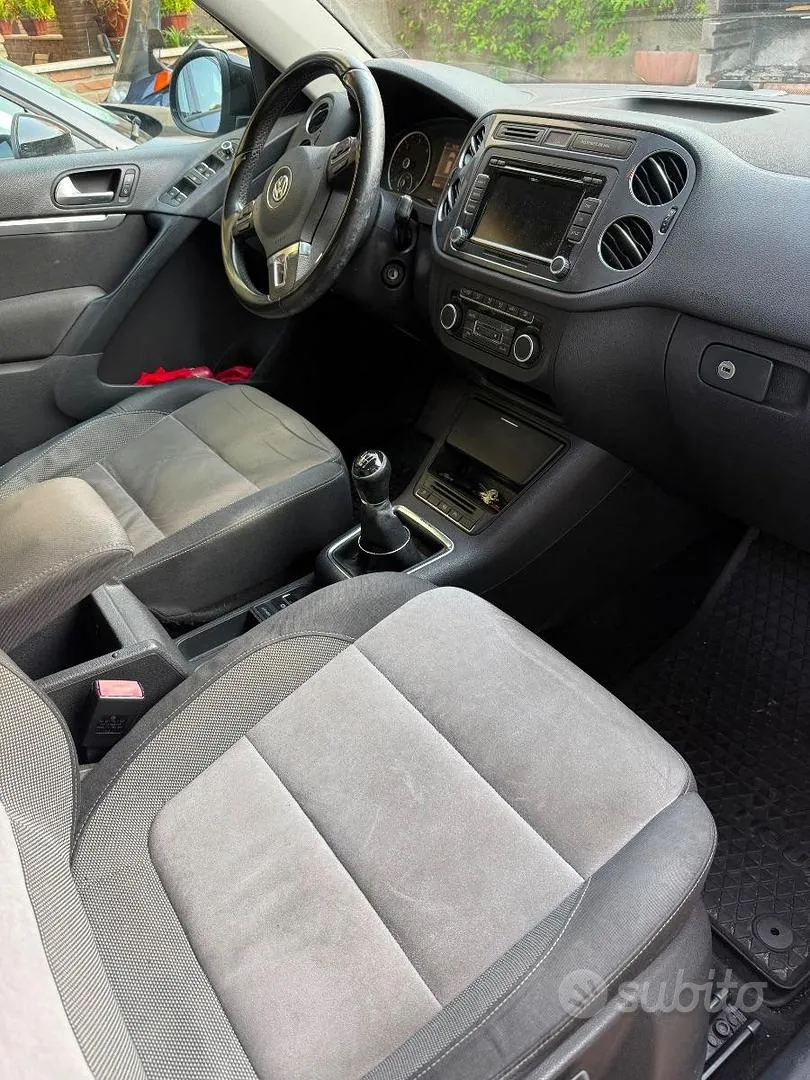 Volkswagen Tiguan 2011 photo 4