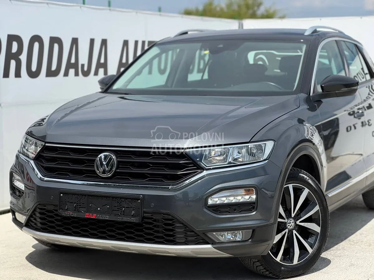Volkswagen T-Roc 2019 photo 2