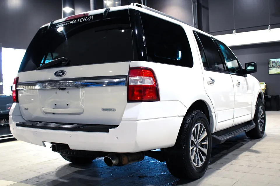 Ford Expedition 2015 photo 4