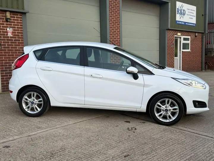 Ford Fiesta 2017 photo 5