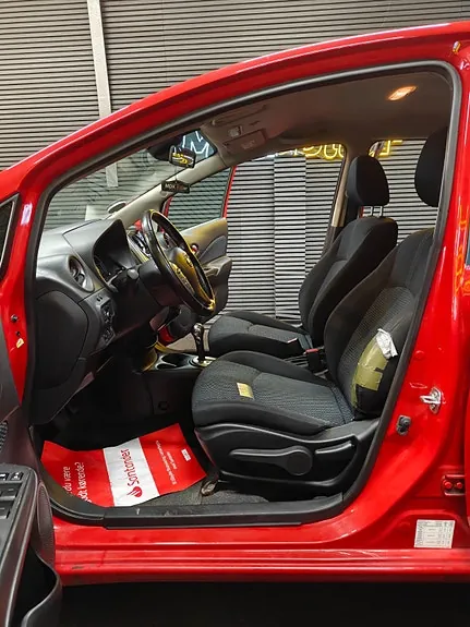 Nissan Note 2014 photo 5