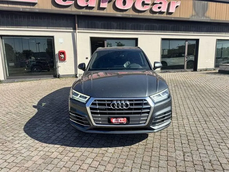 Audi Q5 2019 photo 2