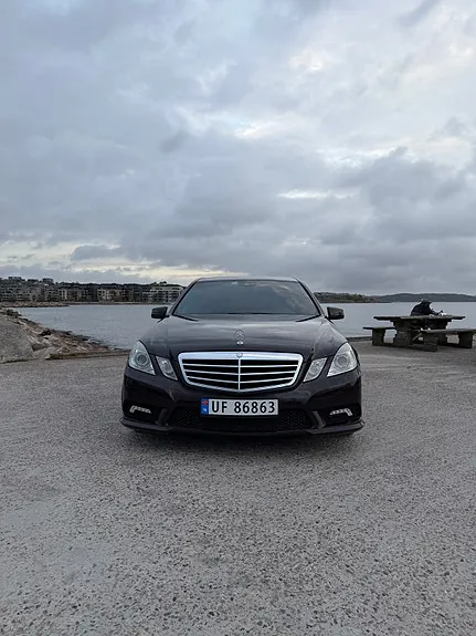 Mercedes-Benz E220 D