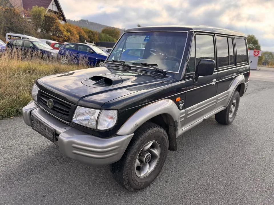 Hyundai Galloper
