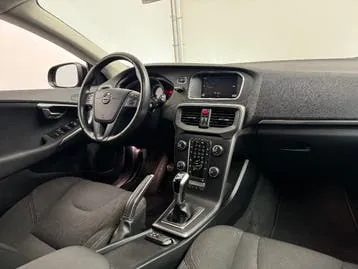 Volvo V40 2017 photo 3