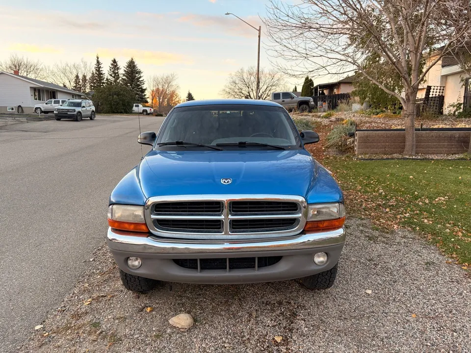 Dodge Dakota 1998 photo 2