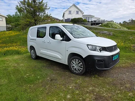 Peugeot Partner 2021 photo 2