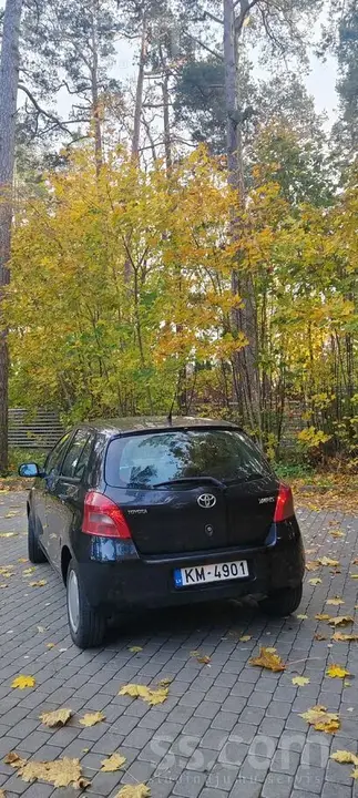 Toyota Yaris 2006 photo 2