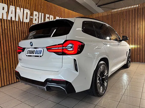 BMW Ix3 2023 photo 4