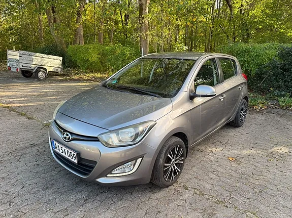 Hyundai I20