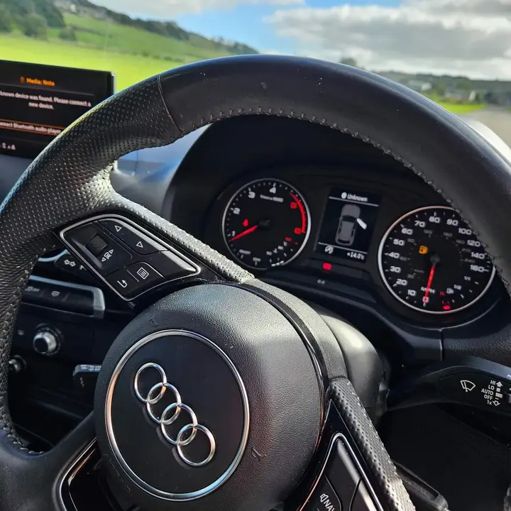 Audi Q2 2020 photo 5
