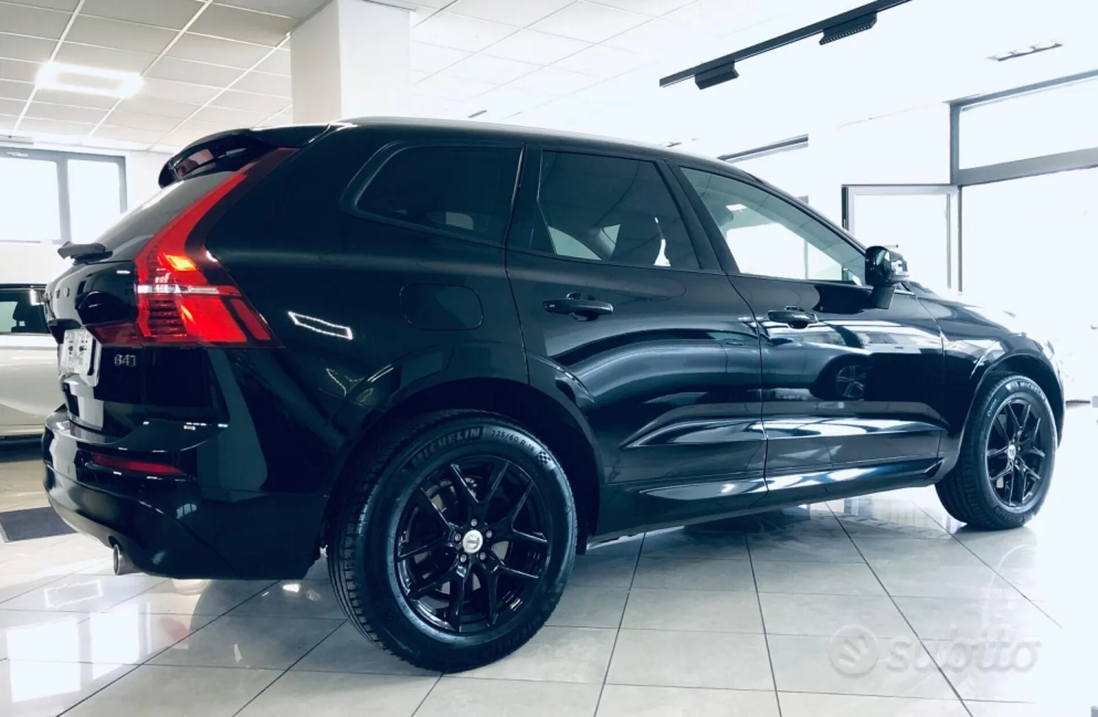 Volvo Xc60 2021 photo 2