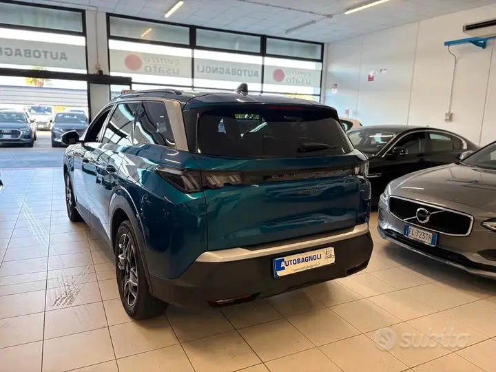 Peugeot 5008 2025 photo 4
