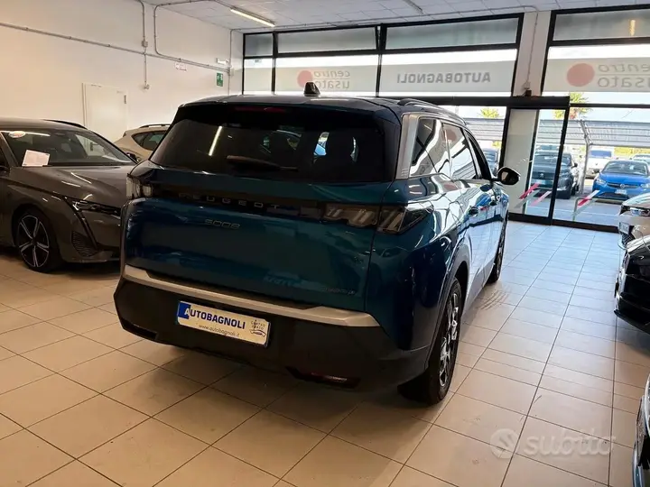 Peugeot 5008 2025 photo 3