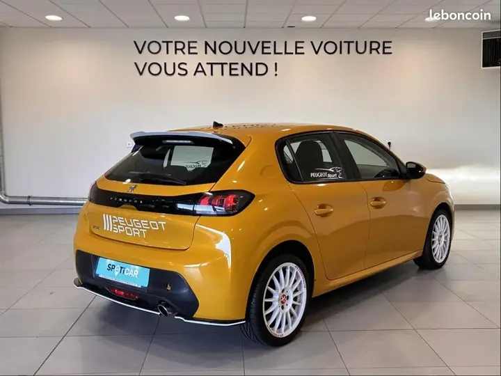 Peugeot 208 2020 photo 2