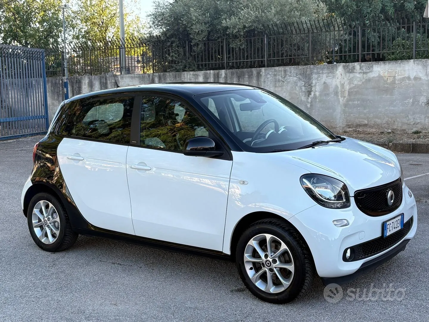 Smart Forfour 2015 photo 3