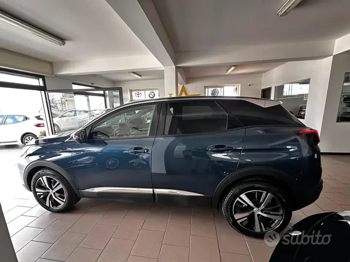 Peugeot 3008 2023 photo 4