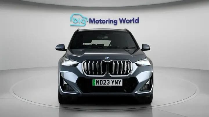 BMW Ix1 2023 photo 3