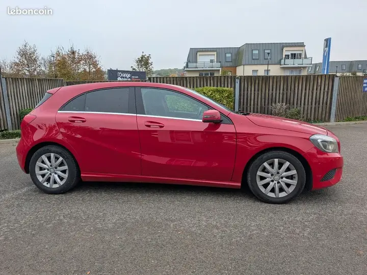Mercedes-Benz A-Class 2014 photo 5