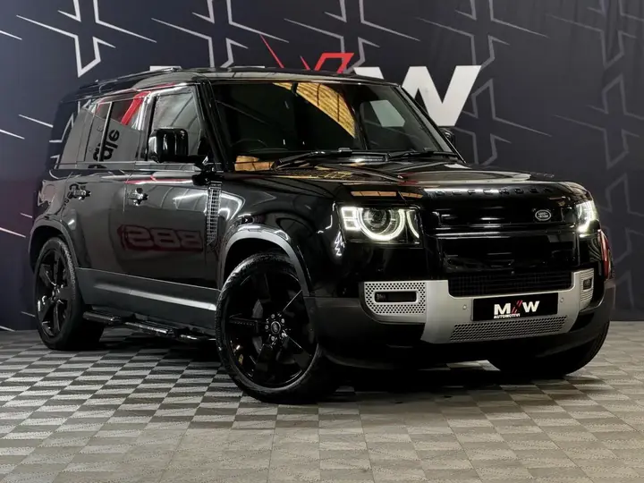 Land Rover Defender 110