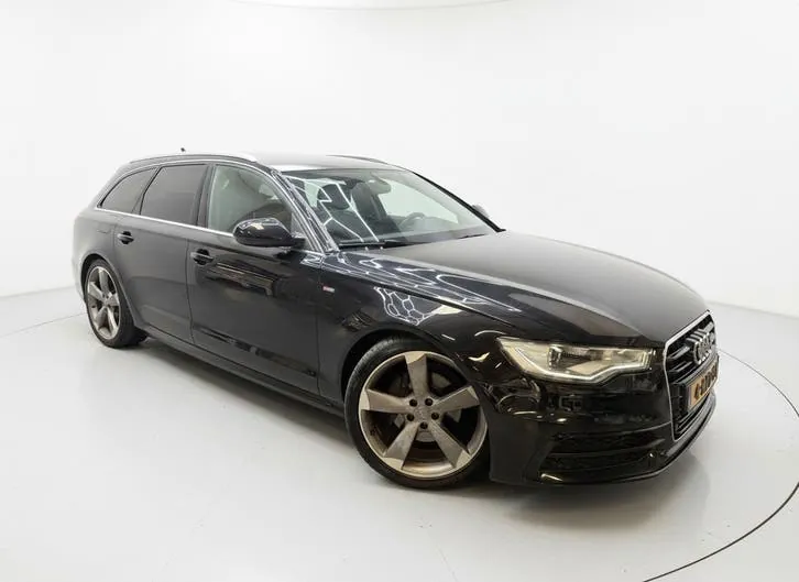 Audi A6 Avant 2013 photo 3