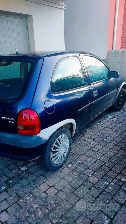 Opel Corsa 1999 photo 2