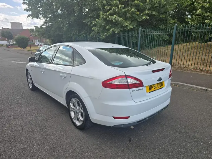 Ford Mondeo 2011 photo 5
