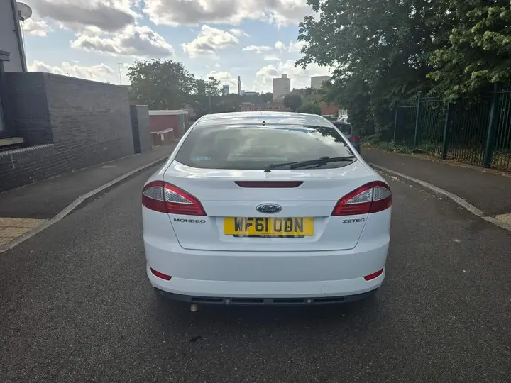 Ford Mondeo 2011 photo 4