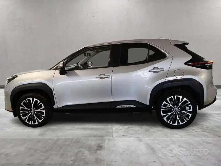 Toyota Yaris Cross 2022 photo 2