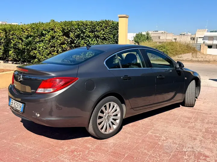 Opel Insignia 2010 photo 3