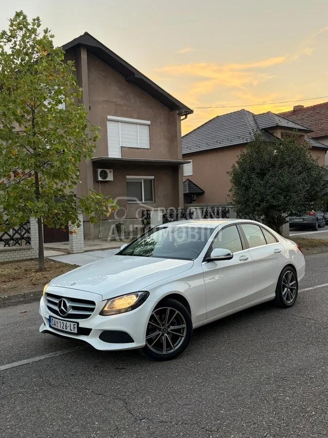 Mercedes-Benz C 220 2014 photo 4
