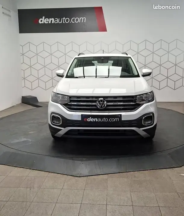 Volkswagen T-Cross 2022 photo 2