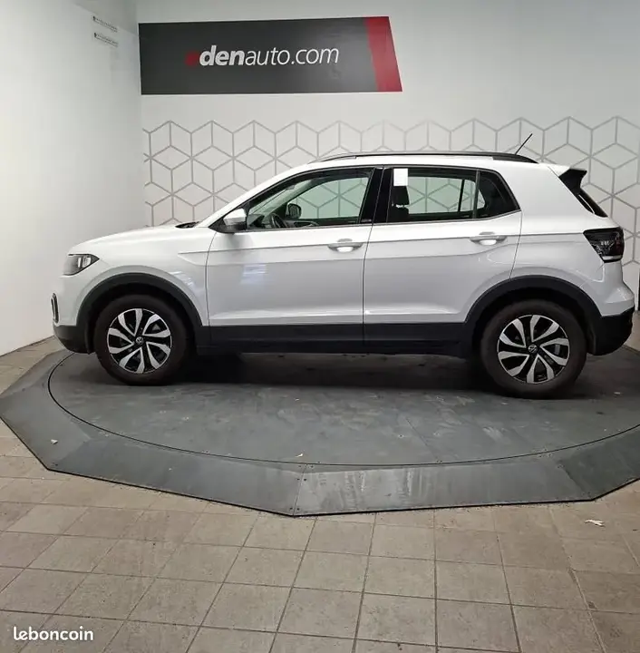 Volkswagen T-Cross 2022 photo 3